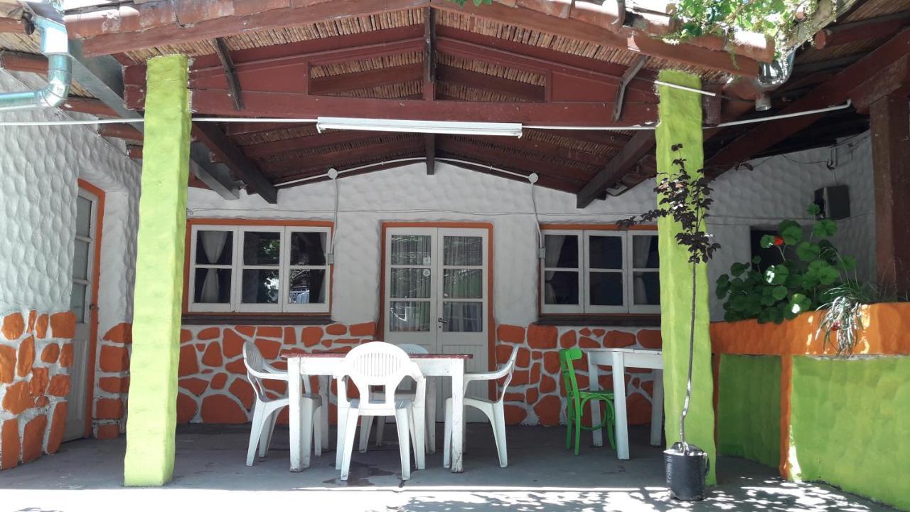 Hospedaje Don Alberto Hotel Potrerillos Ngoại thất bức ảnh